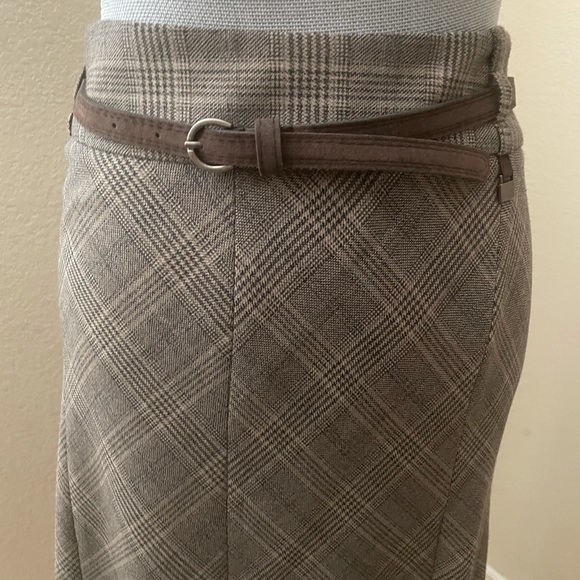 Brown skirt - Picture 2 of 9